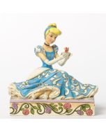 Figurine de collection Cendrillon tenant Gus