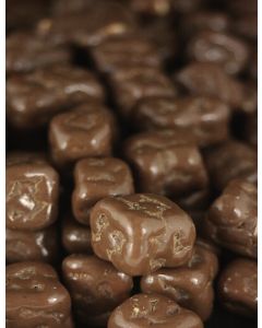 Cube de coco enrobé de chocolat au lait